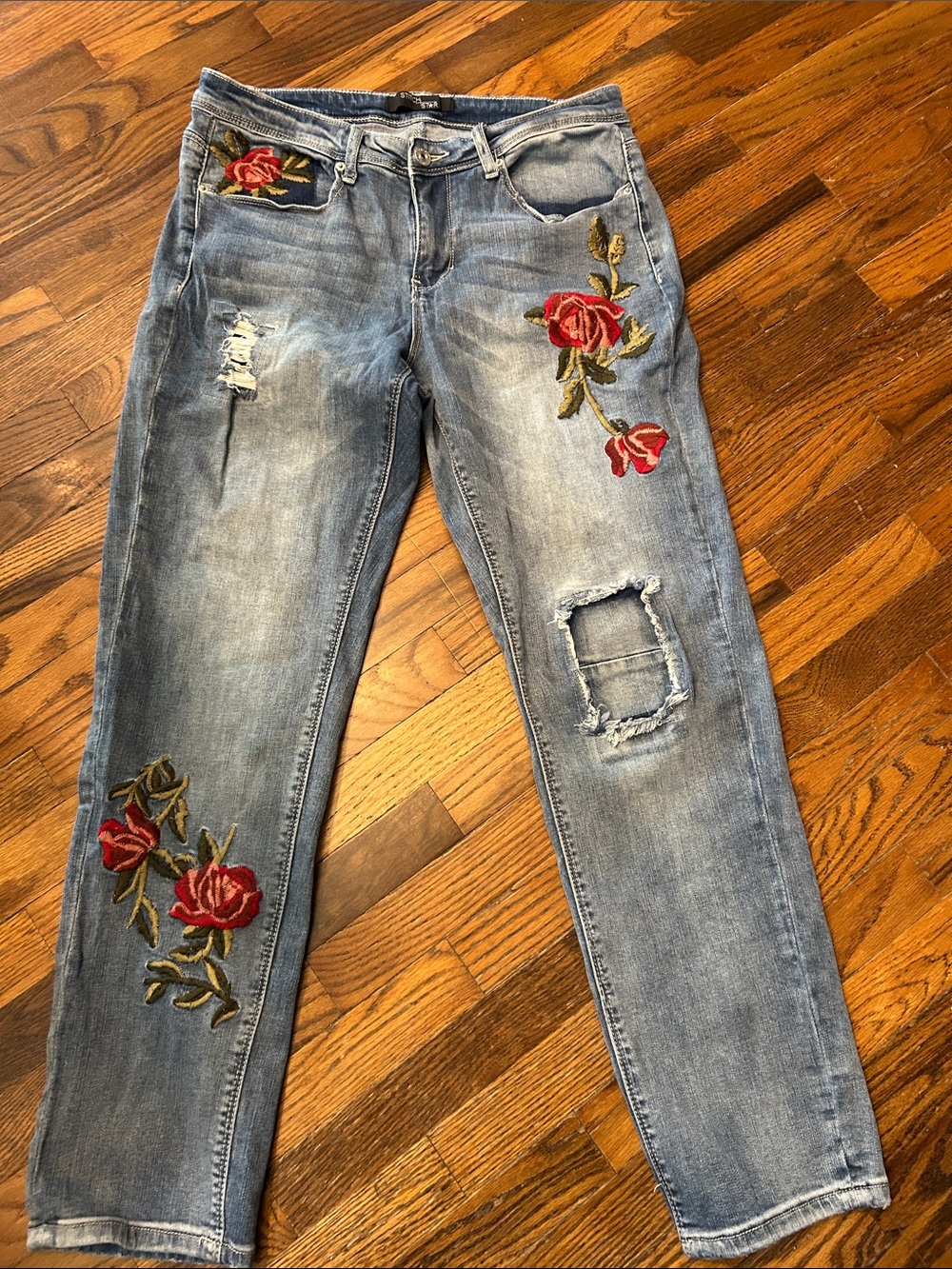 Light Blue Boyfriend Jeans with Red Rose Embroidery